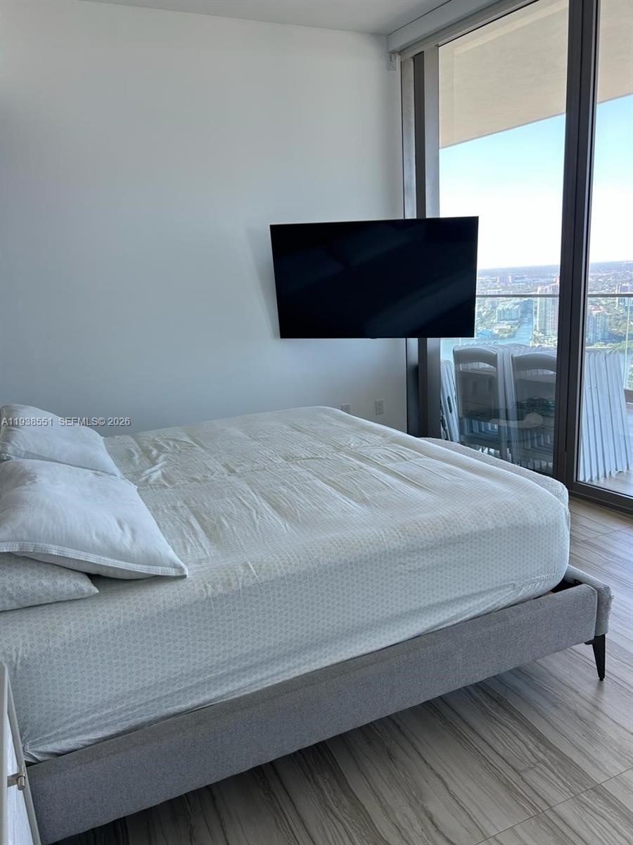 18975 Collins Ave #4705, Sunny Isles Beach FL 33160