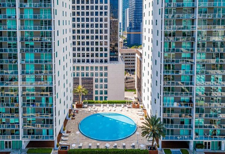 500 Brickell Ave #1406, Miami FL 33131