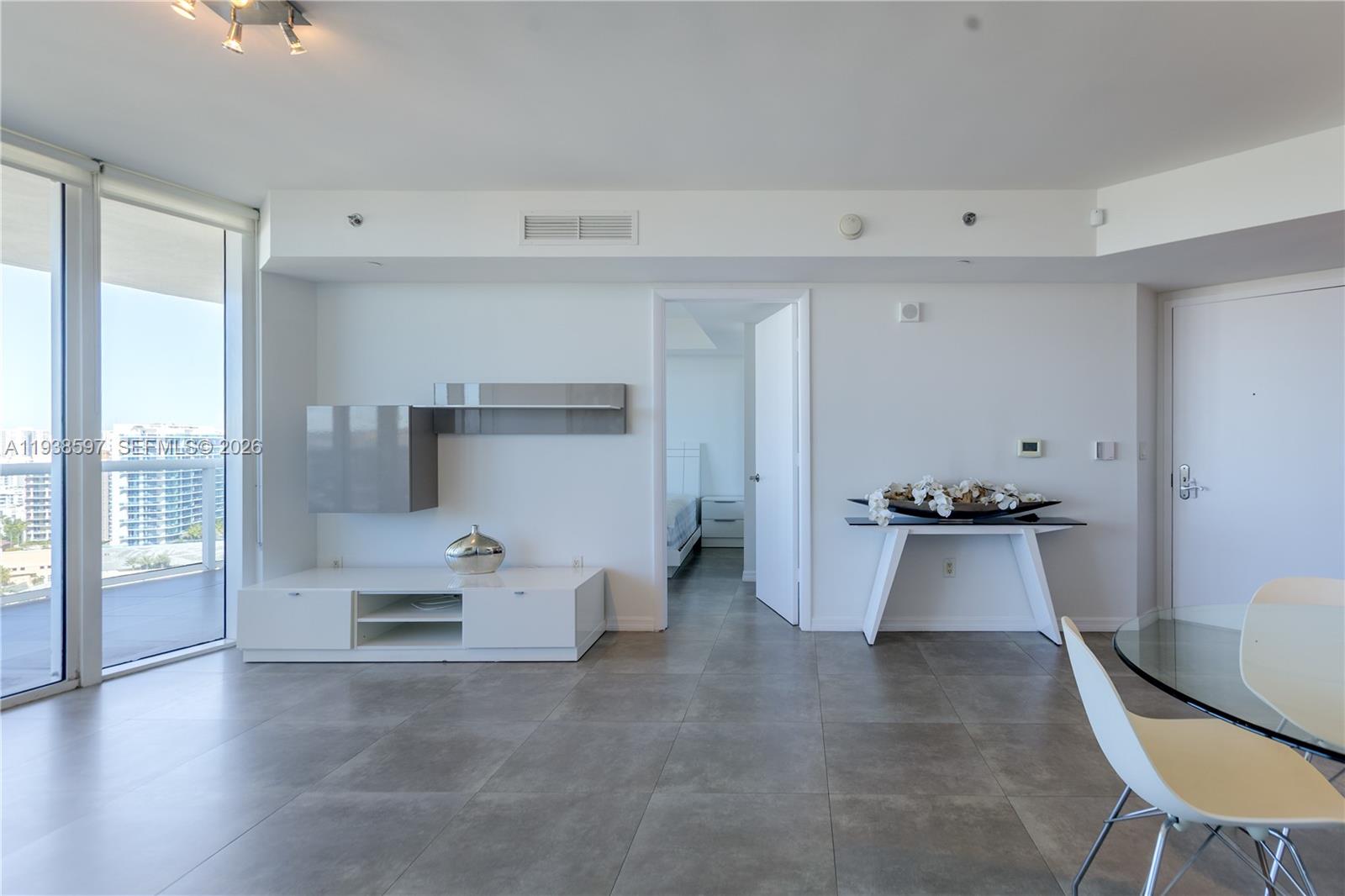 17201 Collins Ave #2006, Sunny Isles Beach FL 33160
