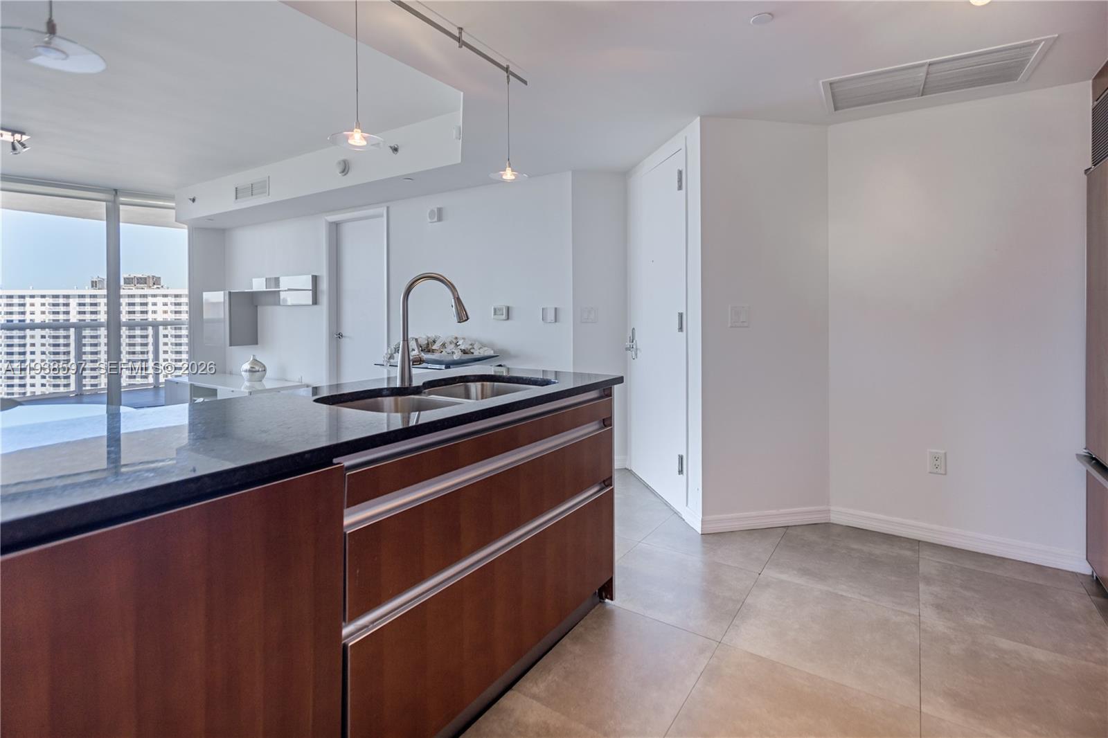17201 Collins Ave #2006, Sunny Isles Beach FL 33160