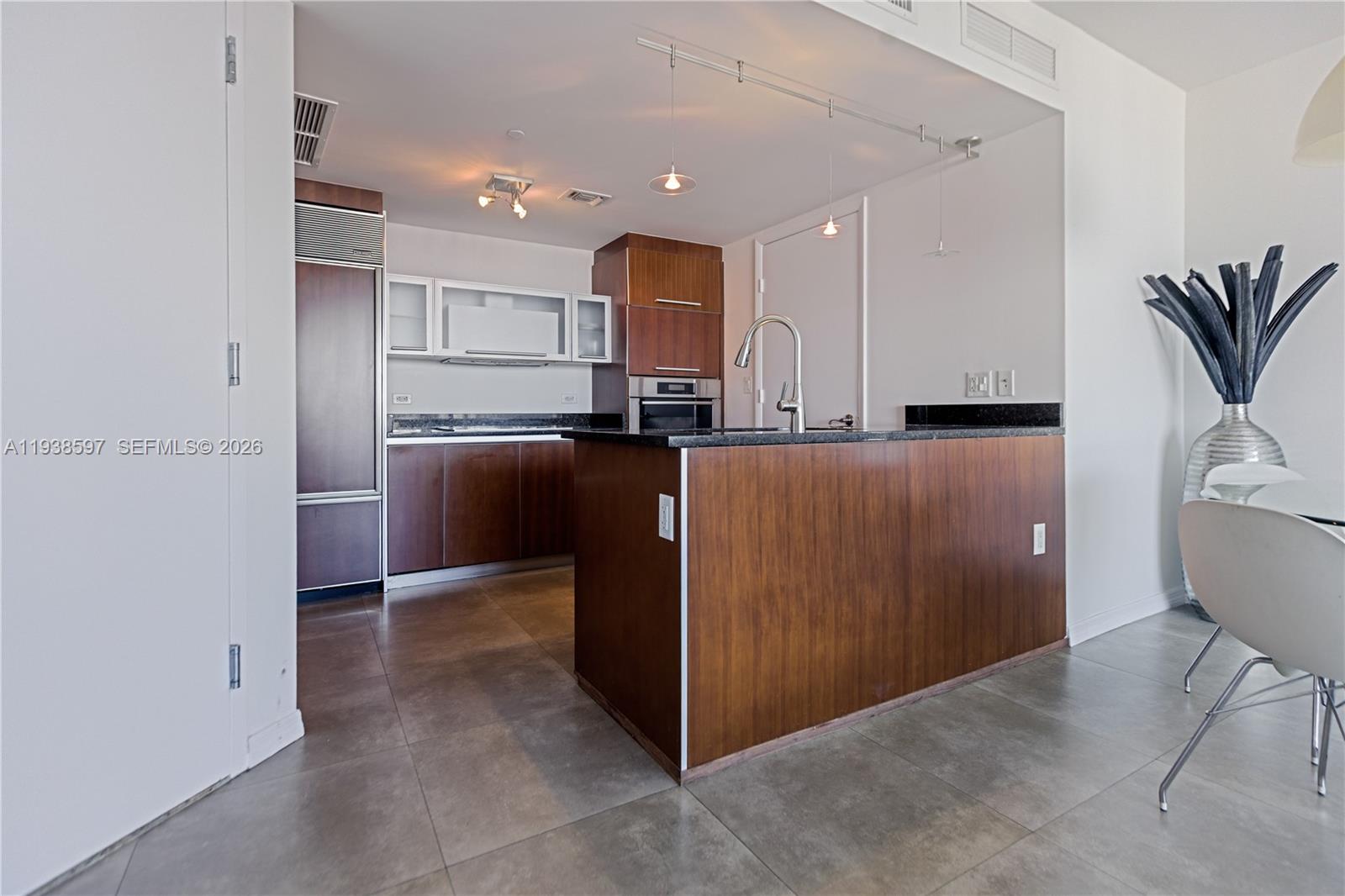 17201 Collins Ave #2006, Sunny Isles Beach FL 33160