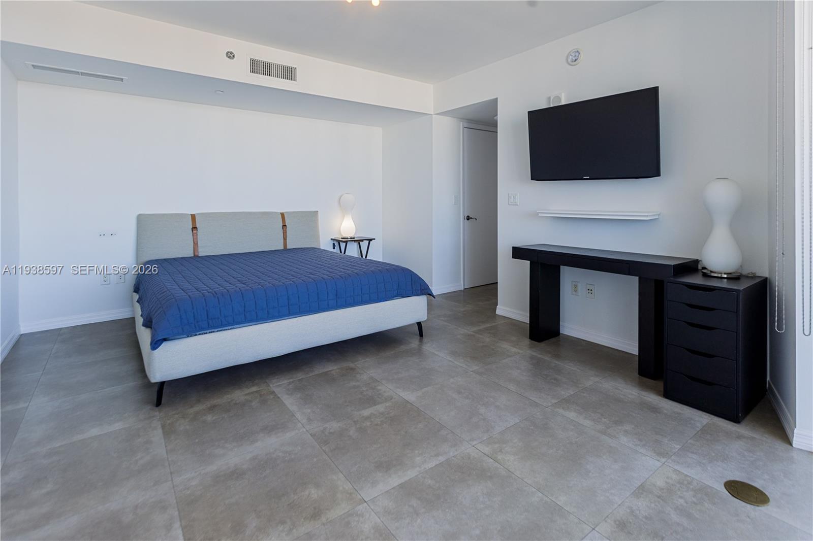 17201 Collins Ave #2006, Sunny Isles Beach FL 33160
