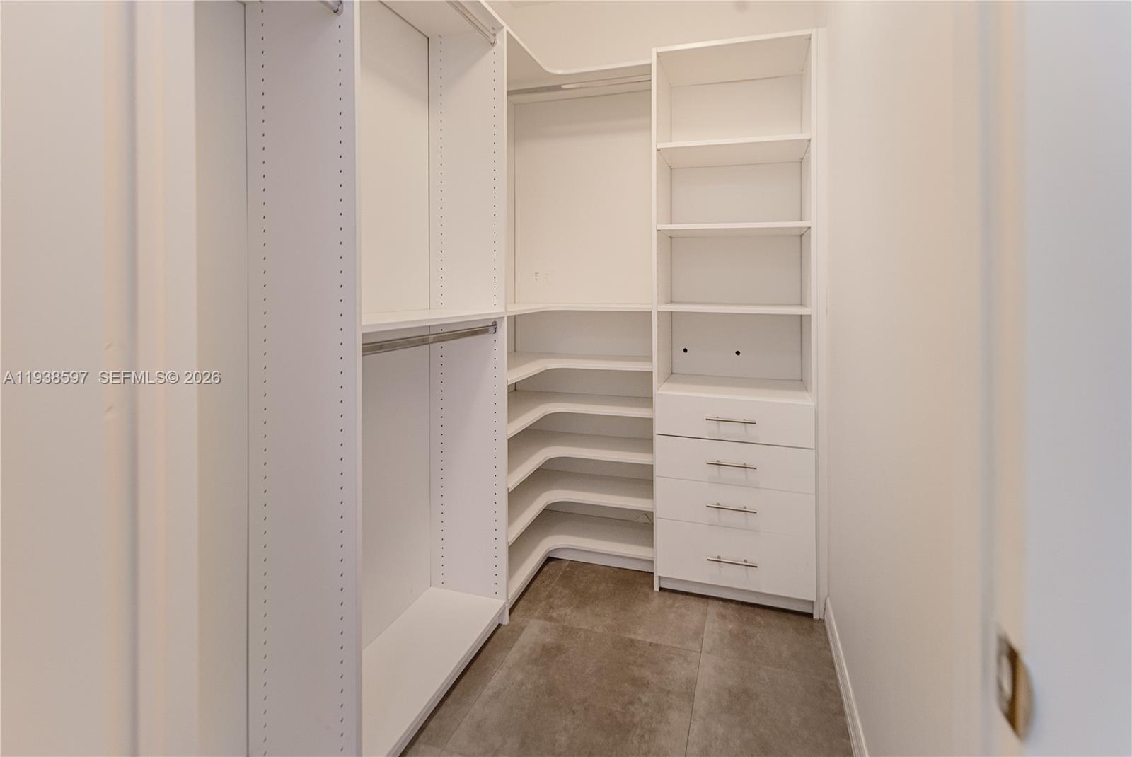17201 Collins Ave #2006, Sunny Isles Beach FL 33160