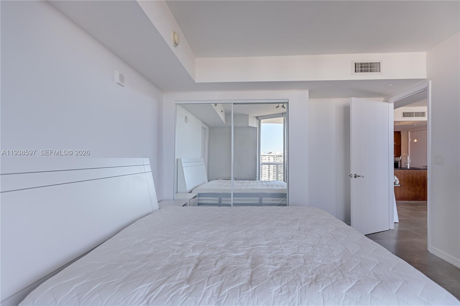 17201 Collins Ave #2006, Sunny Isles Beach FL 33160