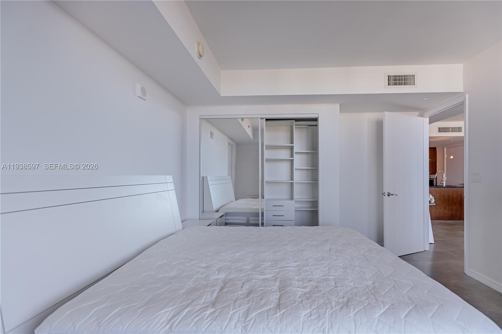 17201 Collins Ave #2006, Sunny Isles Beach FL 33160