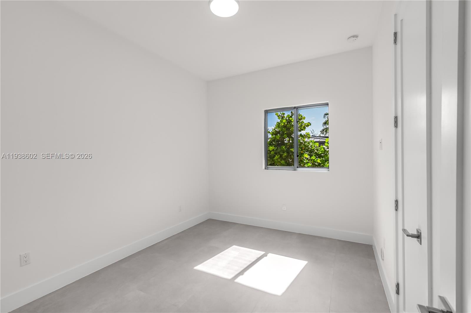 1030 NE 121st St, Biscayne Park FL 33161