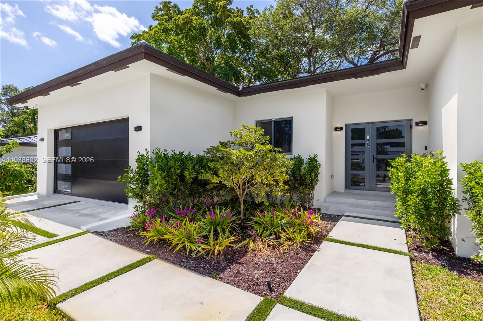 1030 NE 121st St, Biscayne Park FL 33161