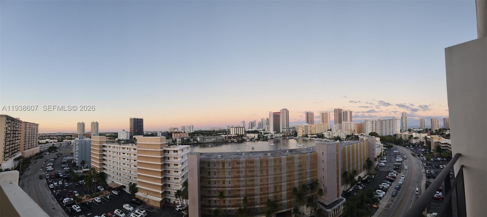 401 Golden Isles Dr #1114, Hallandale Beach FL 33009