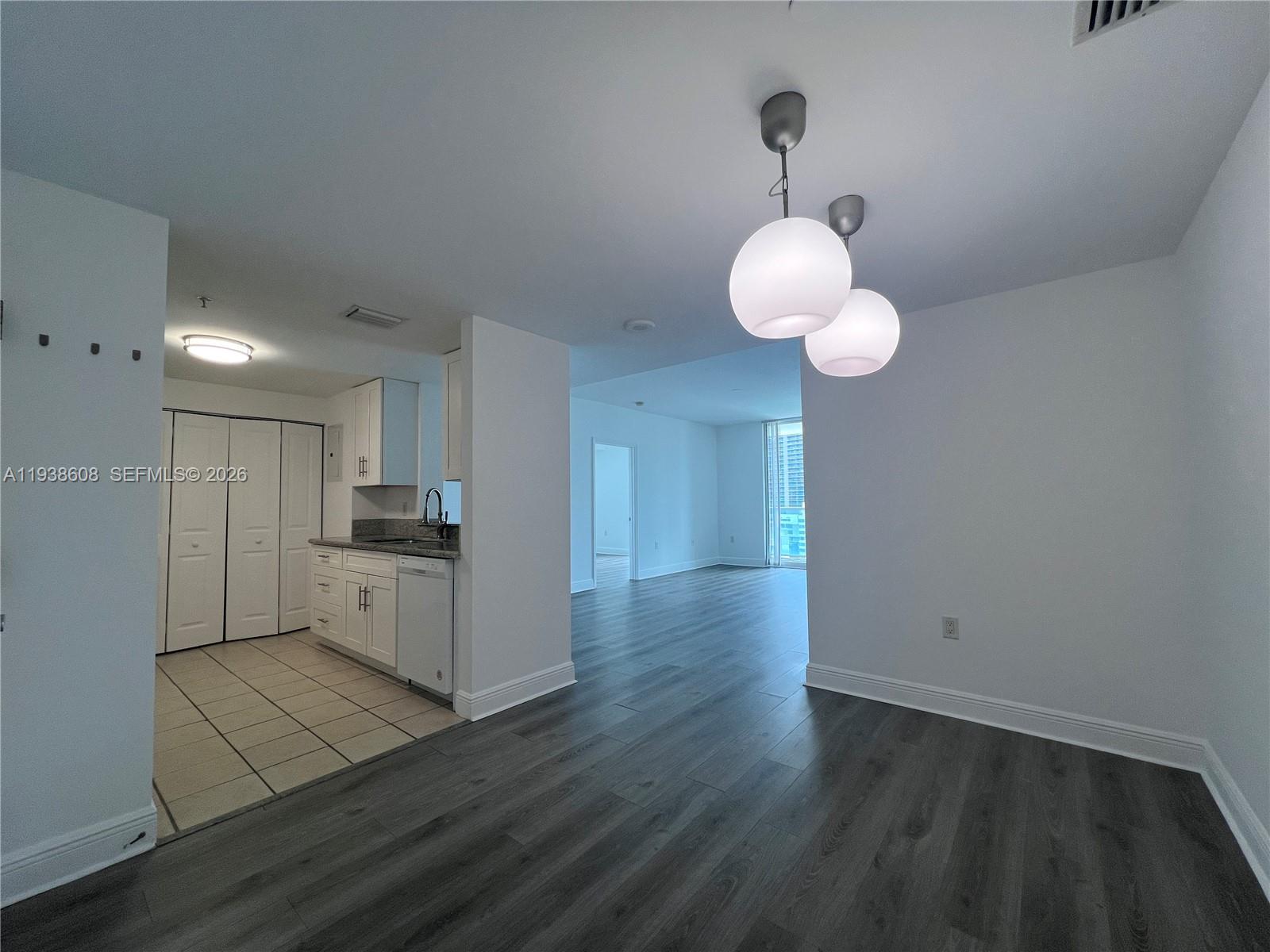 1250 S Miami Ave #2104, Miami FL 33130