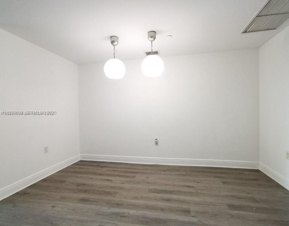 1250 S Miami Ave #2104, Miami FL 33130