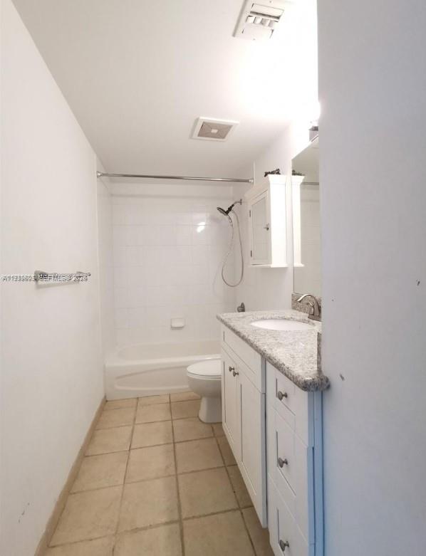 1250 S Miami Ave #2104, Miami FL 33130