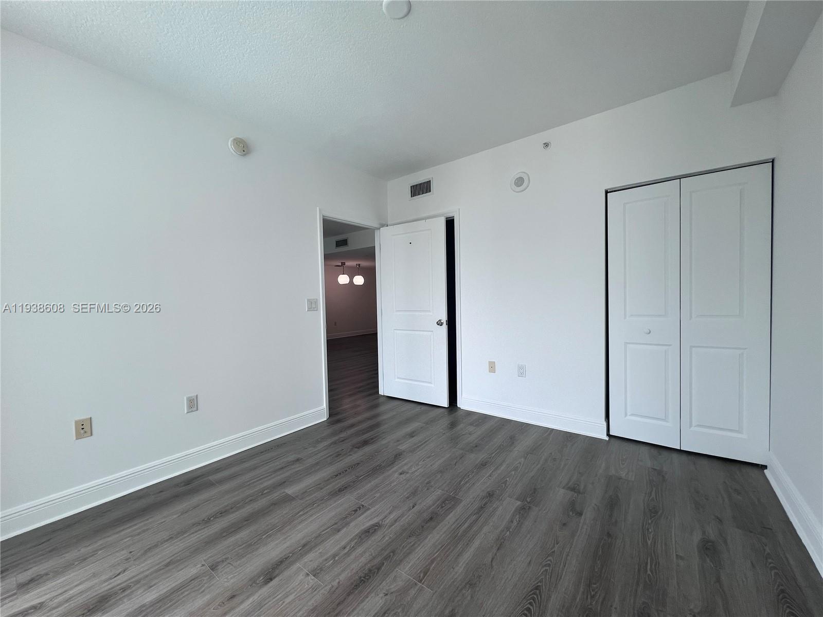 1250 S Miami Ave #2104, Miami FL 33130