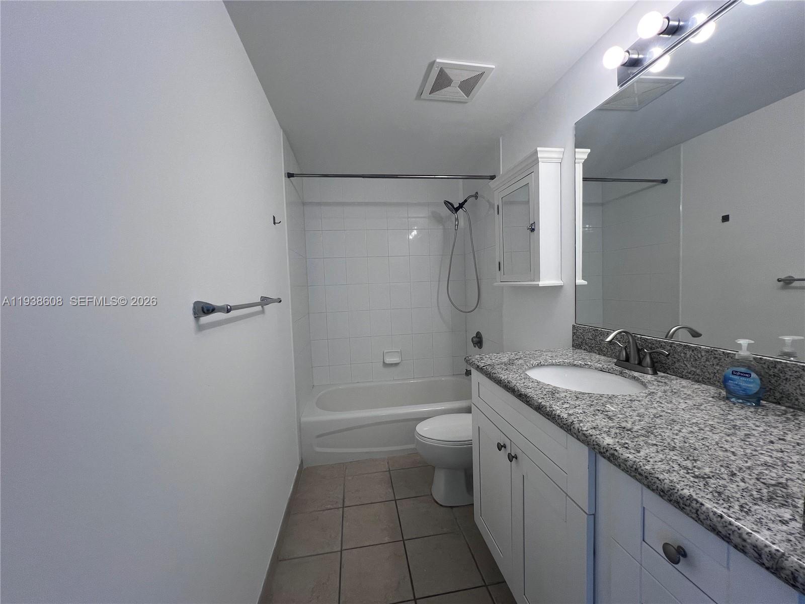 1250 S Miami Ave #2104, Miami FL 33130
