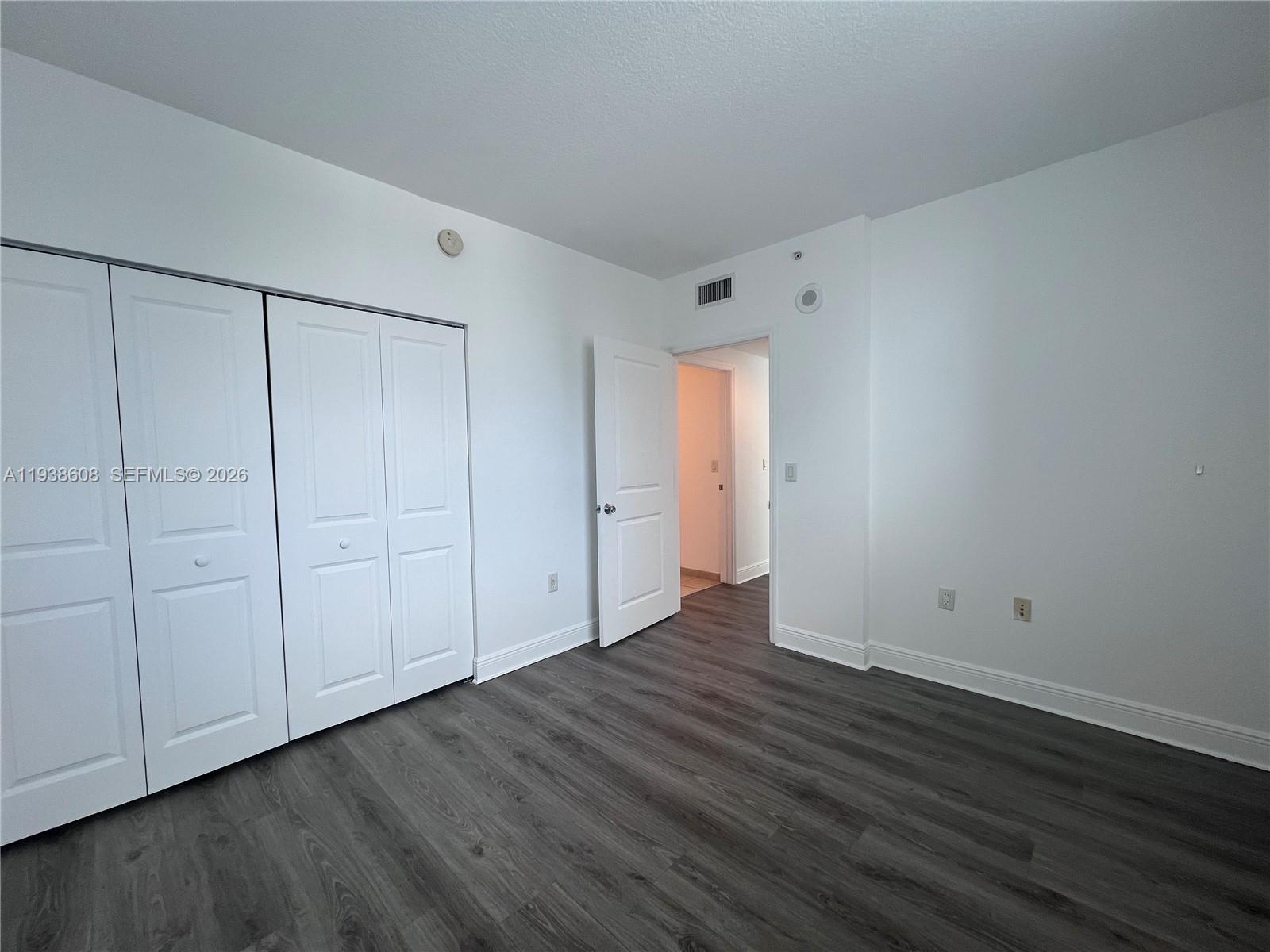 1250 S Miami Ave #2104, Miami FL 33130
