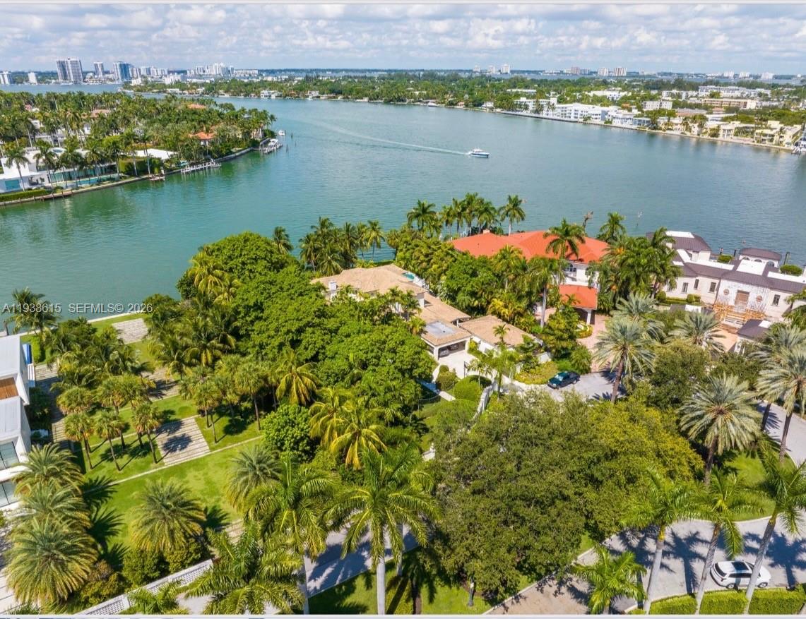 6620 Allison Rd, Miami Beach FL 33141