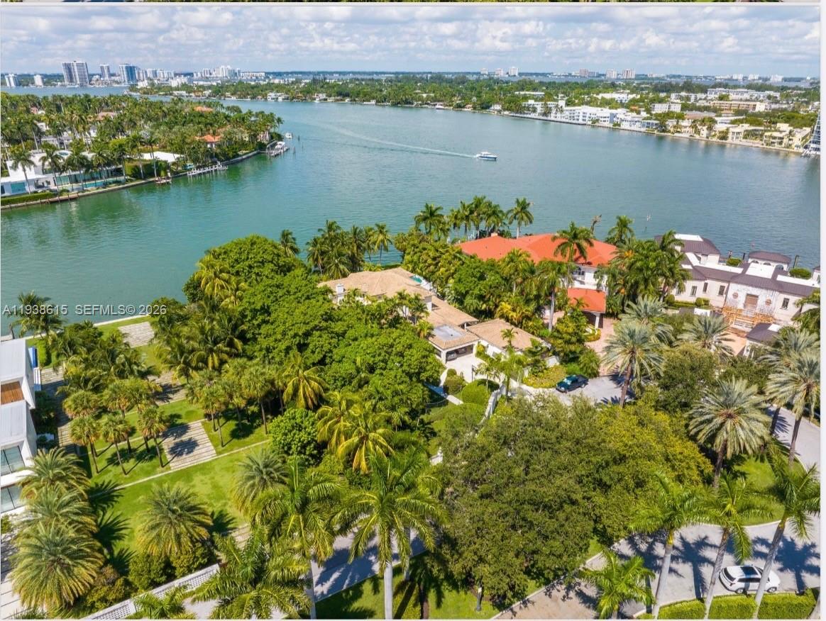 6620 Allison Rd, Miami Beach FL 33141