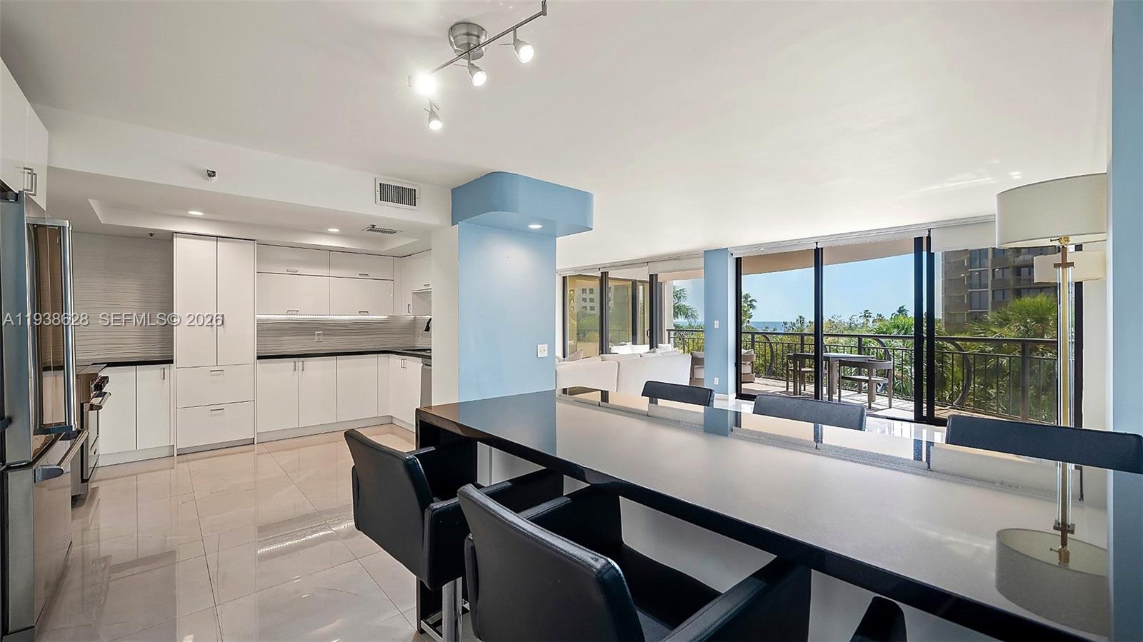 2843 S Bayshore Dr #6B, Miami FL 33133