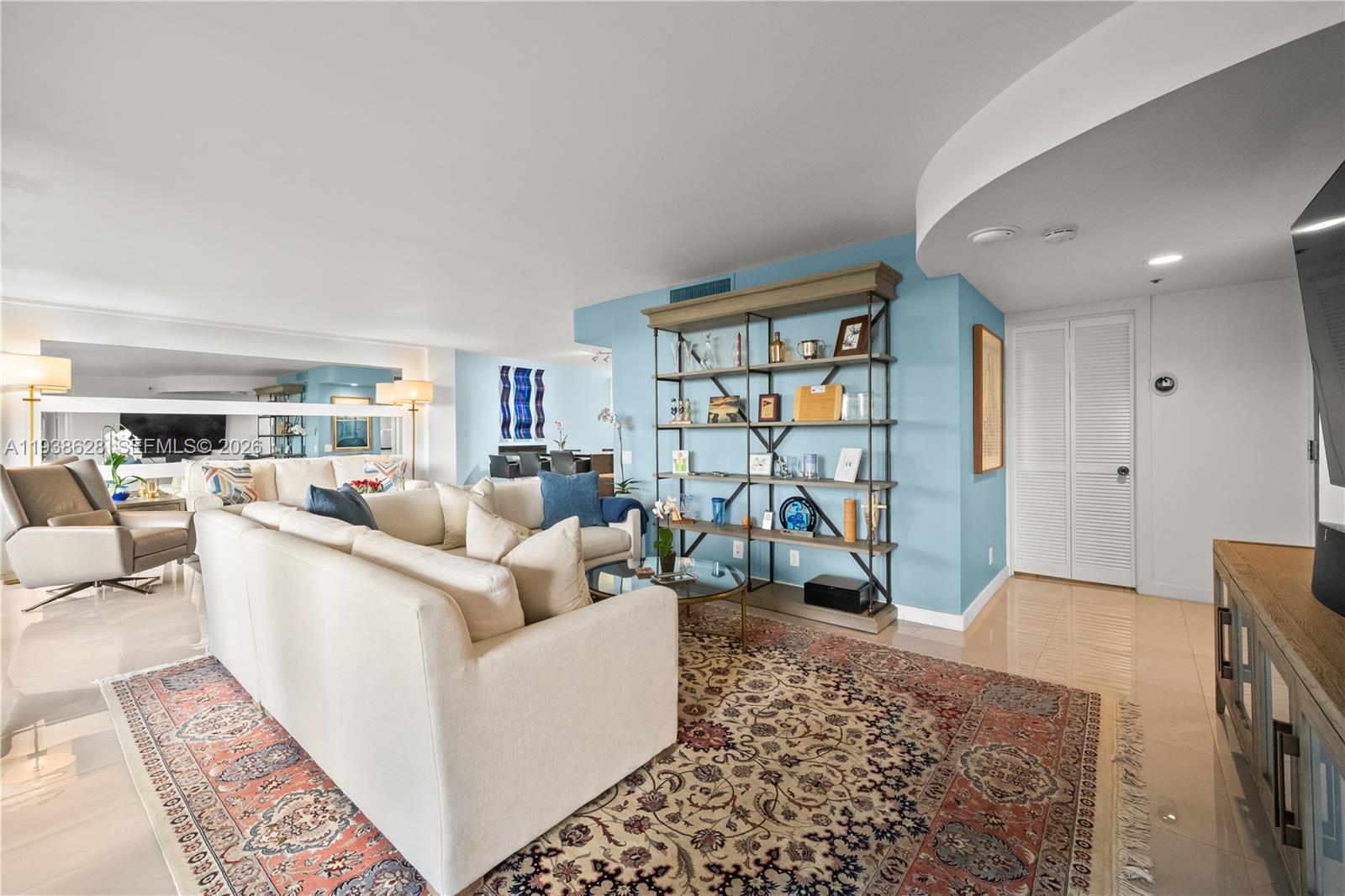 2843 S Bayshore Dr #6B, Miami FL 33133