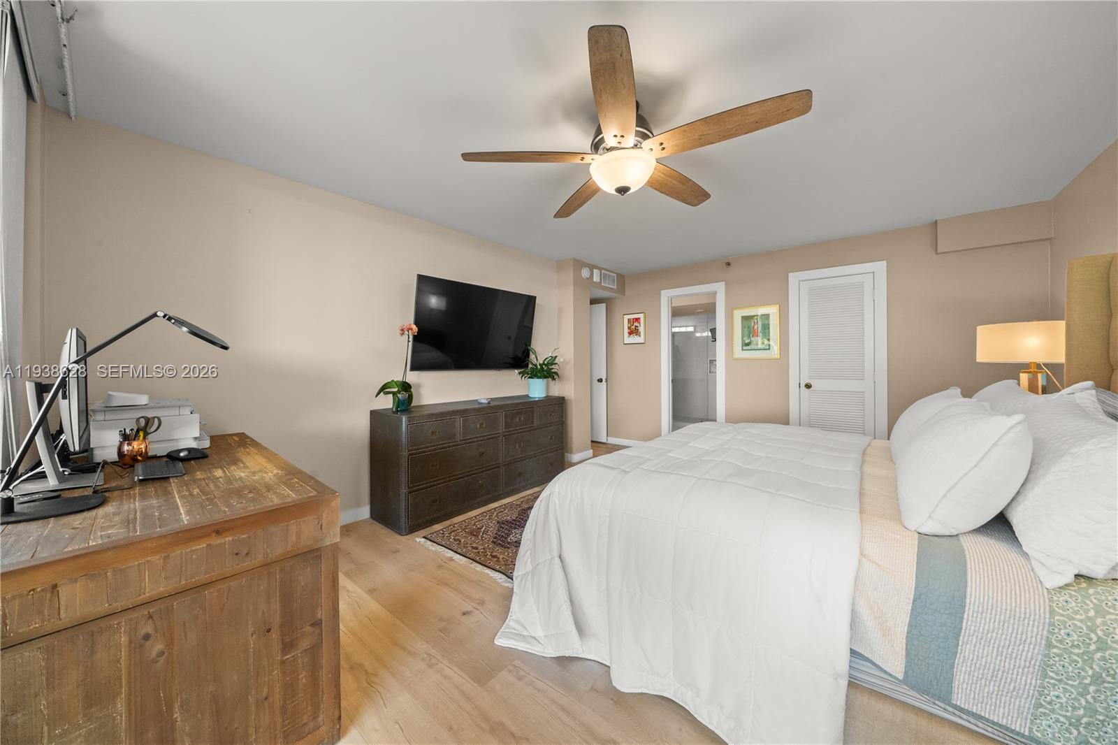 2843 S Bayshore Dr #6B, Miami FL 33133