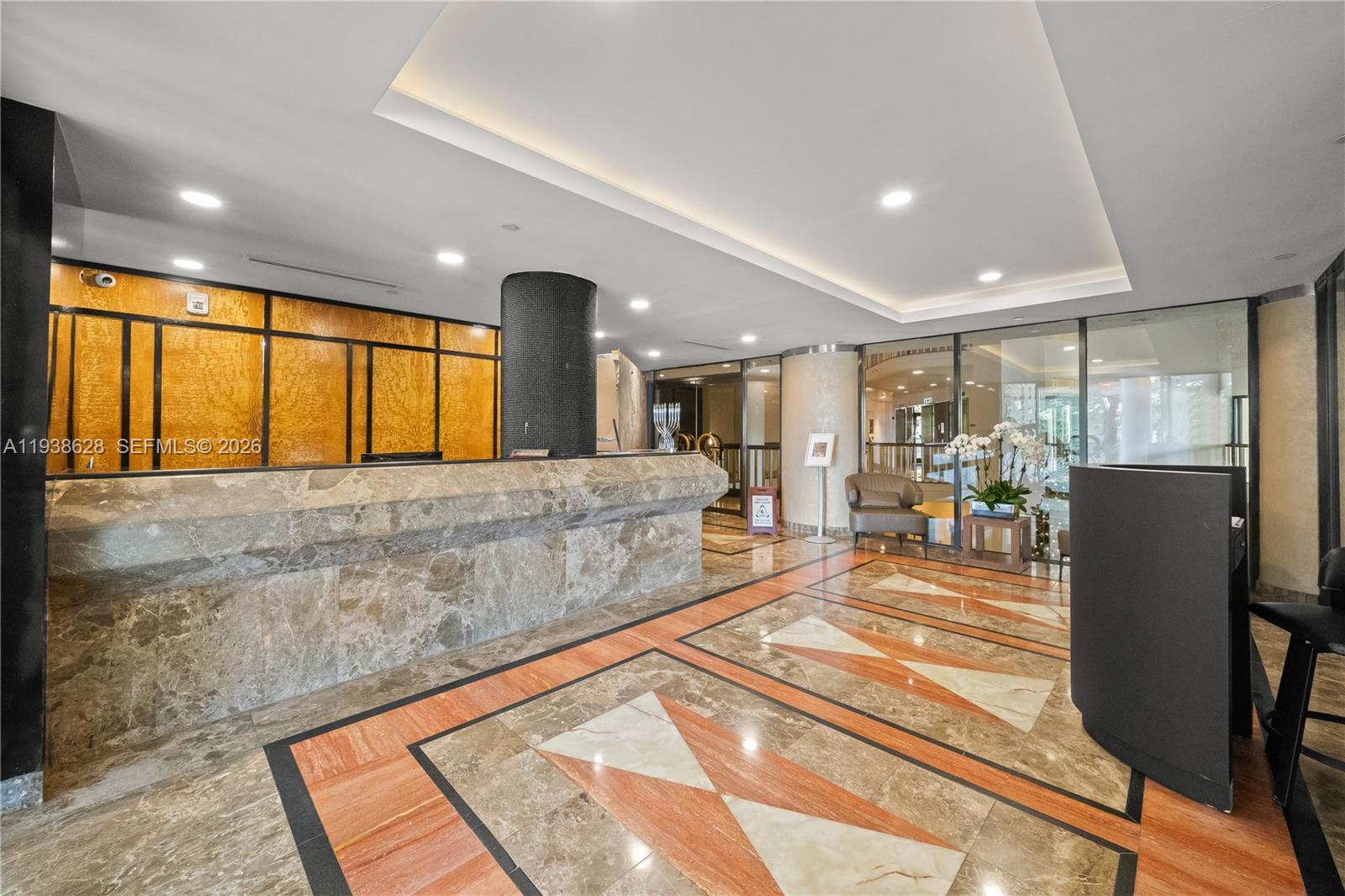 2843 S Bayshore Dr #6B, Miami FL 33133