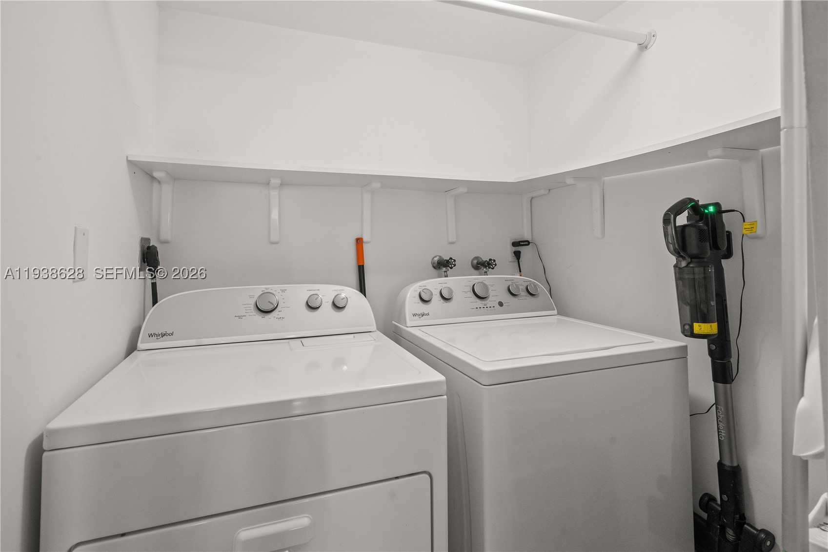 2843 S Bayshore Dr #6B, Miami FL 33133