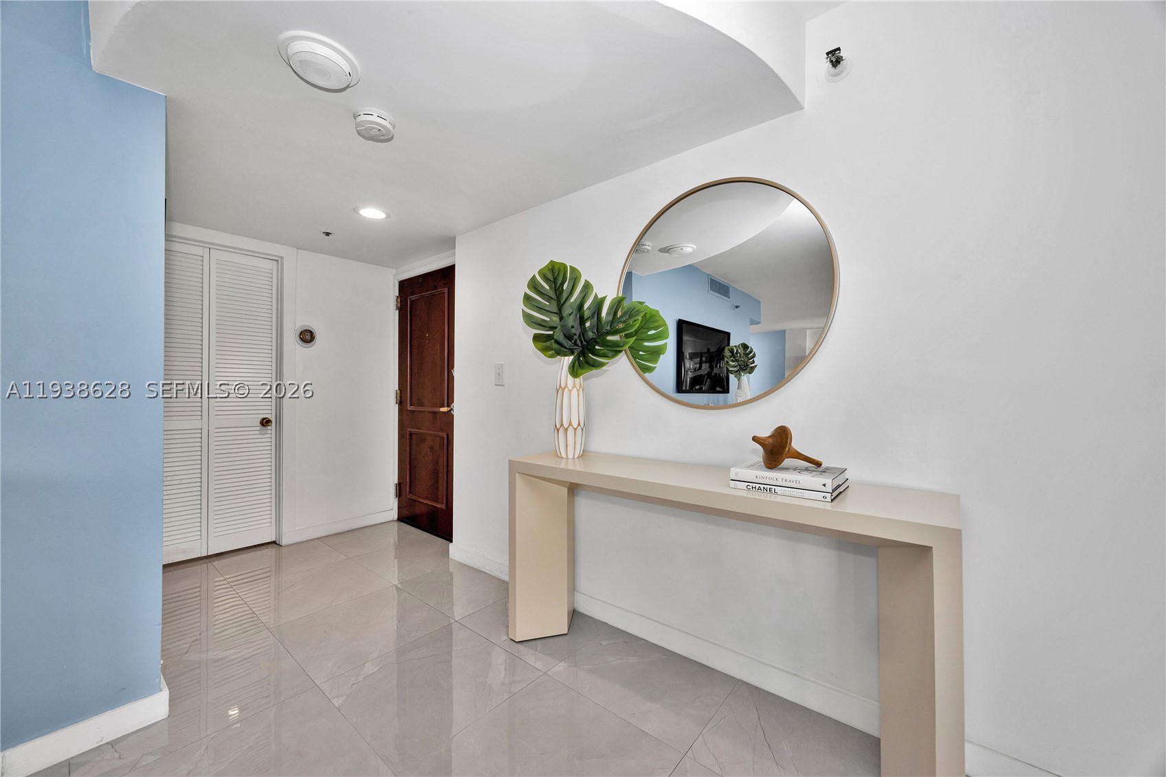 2843 S Bayshore Dr #6B, Miami FL 33133