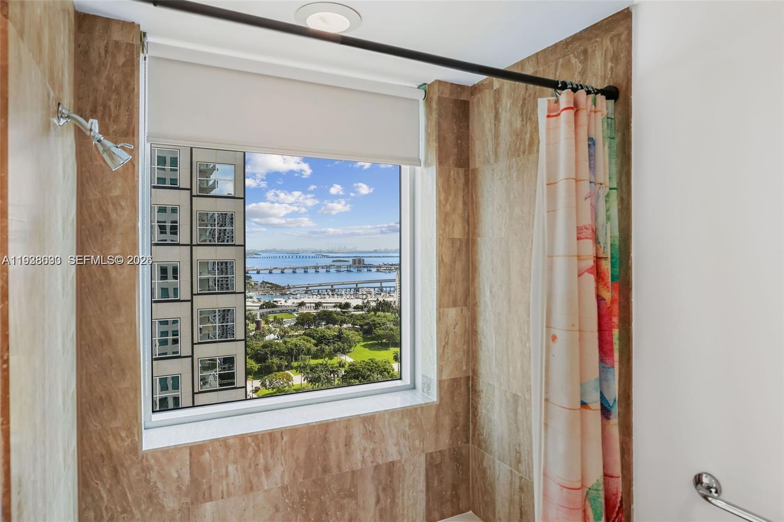 300 S Biscayne Blvd #T-2616, Miami FL 33131