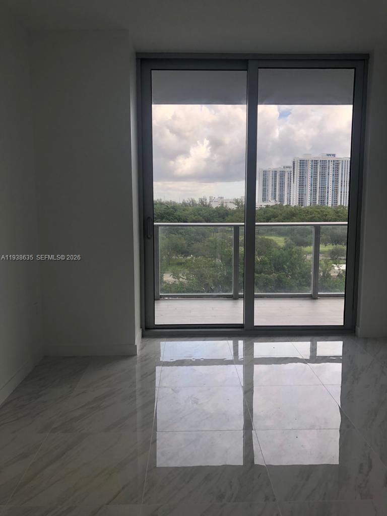 16385 Biscayne Blvd #502, North Miami Beach FL 33160
