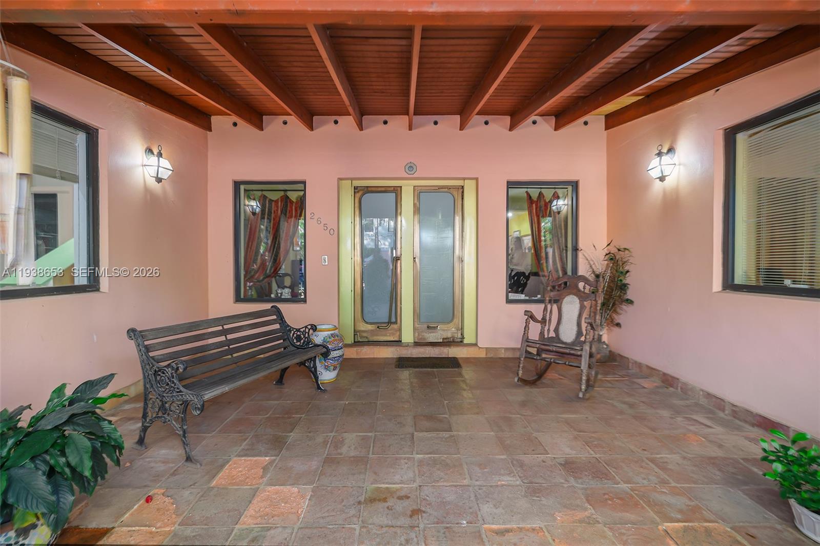 2650 Hilola St, Miami FL 33133