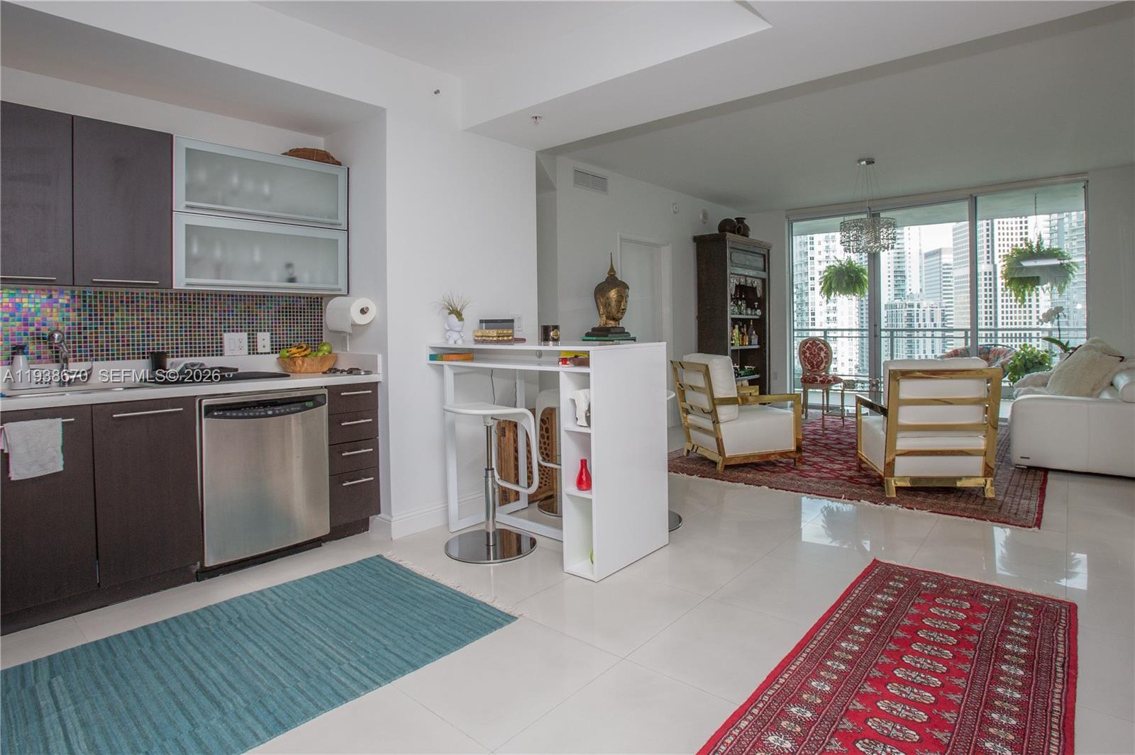 90 SW 3rd St #2402, Miami FL 33130