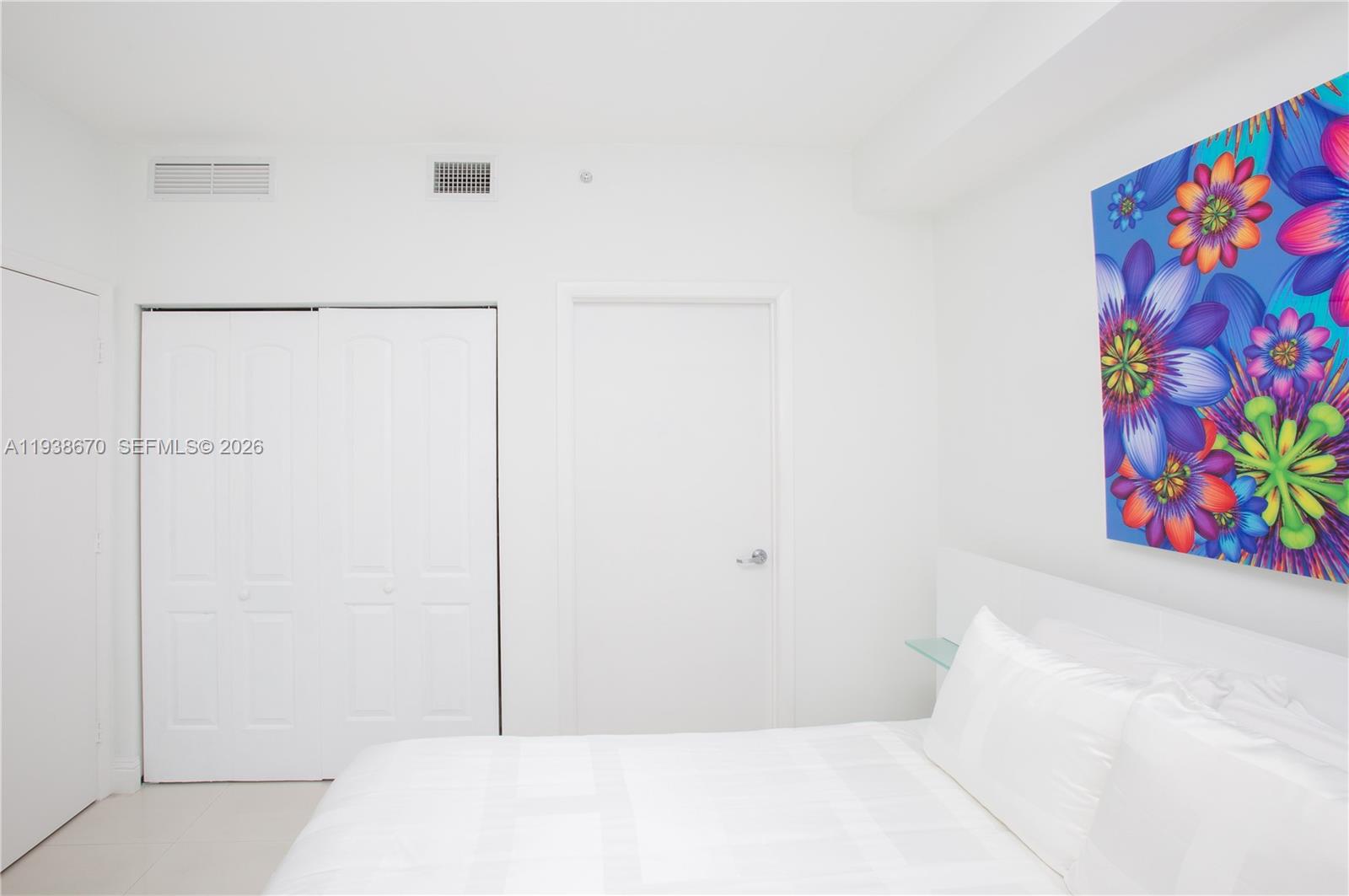 90 SW 3rd St #2402, Miami FL 33130