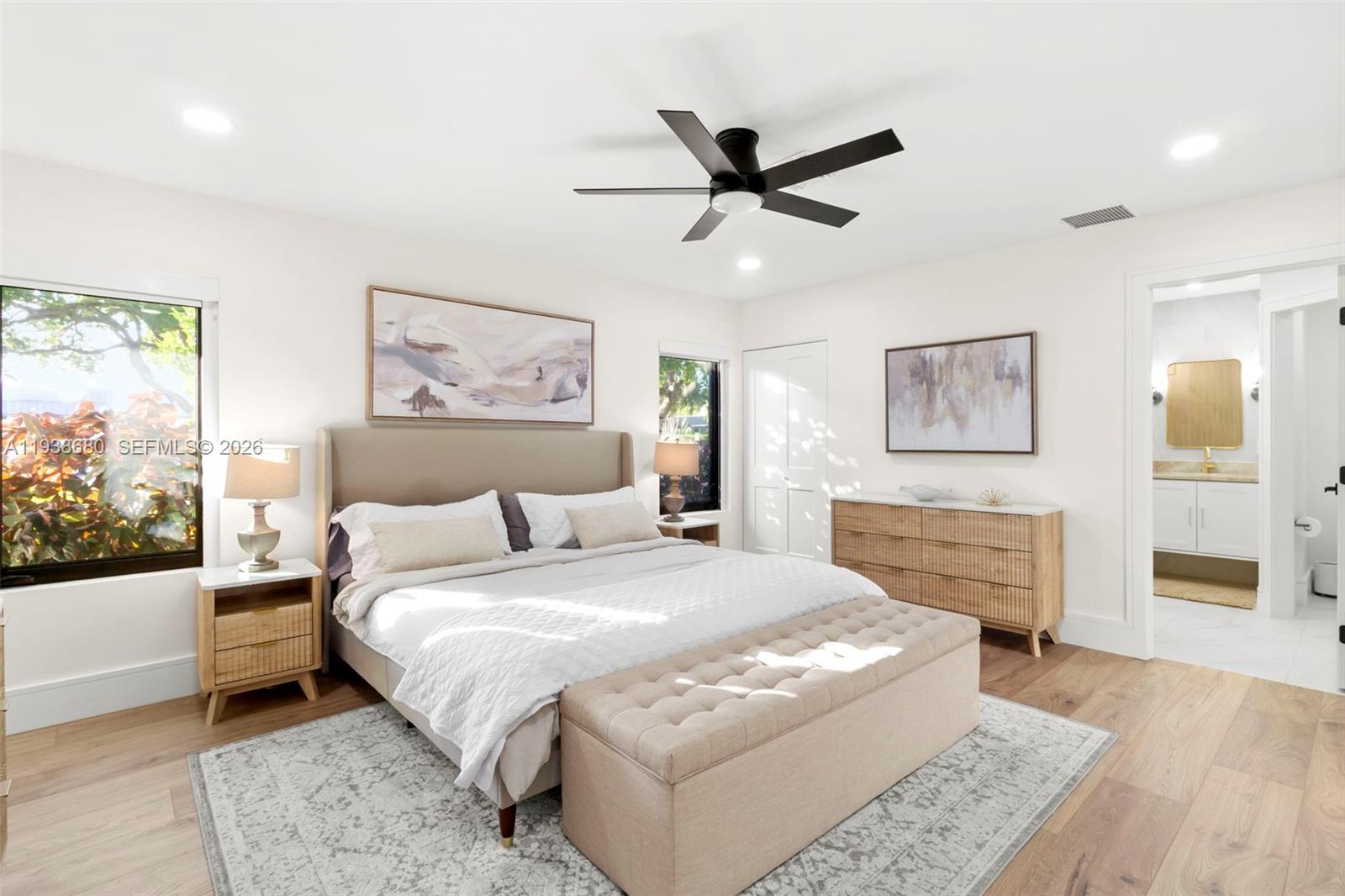 3540 NE 28th Ave, Lighthouse Point FL 33064