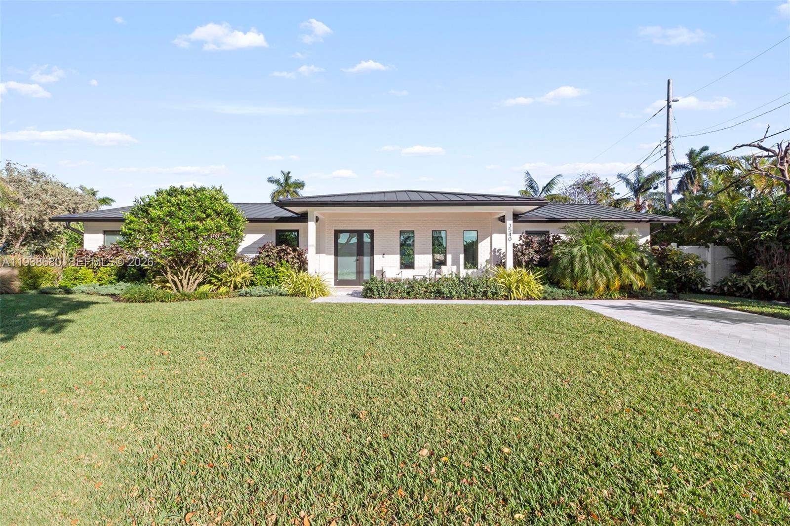 3540 NE 28th Ave, Lighthouse Point FL 33064