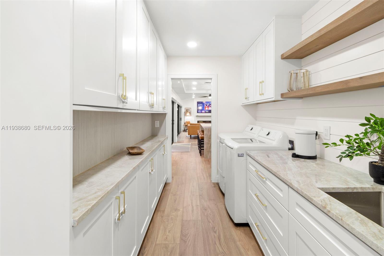 3540 NE 28th Ave, Lighthouse Point FL 33064