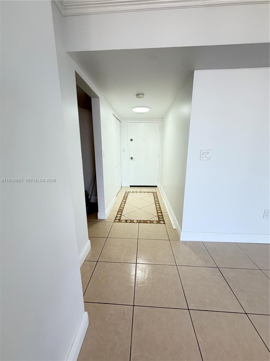3701 N Country Club Dr #1901, Aventura FL 33180