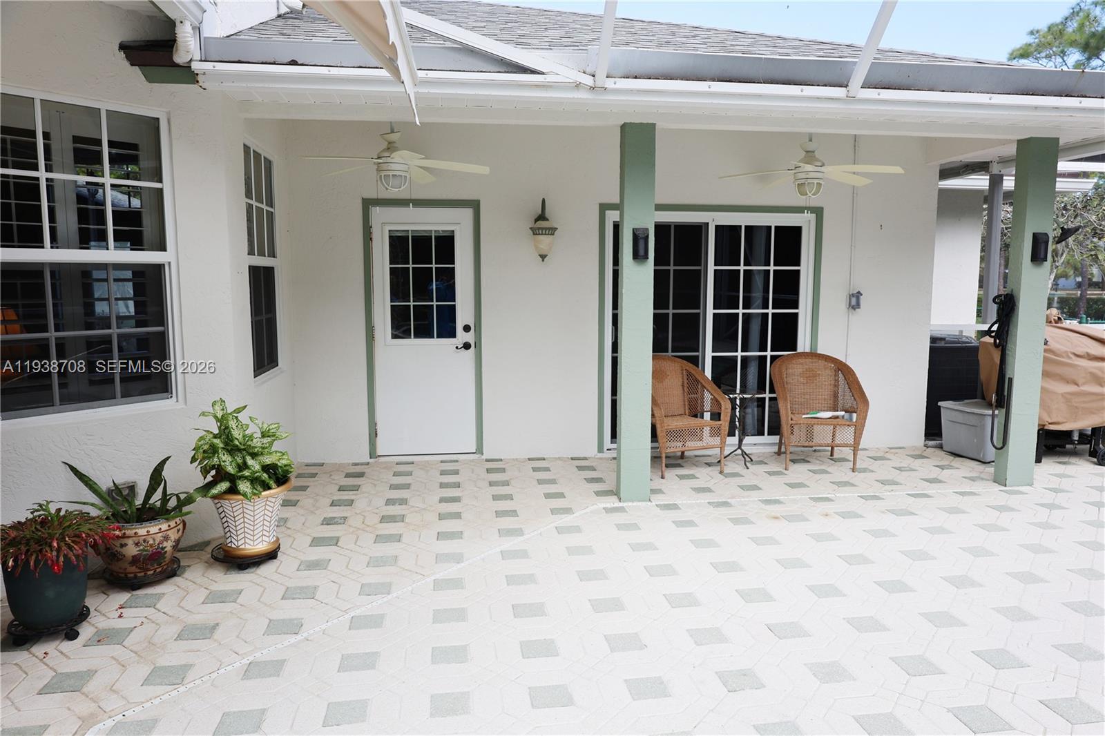 7802 N 155th Pl N, Palm Beach Gardens FL 33418
