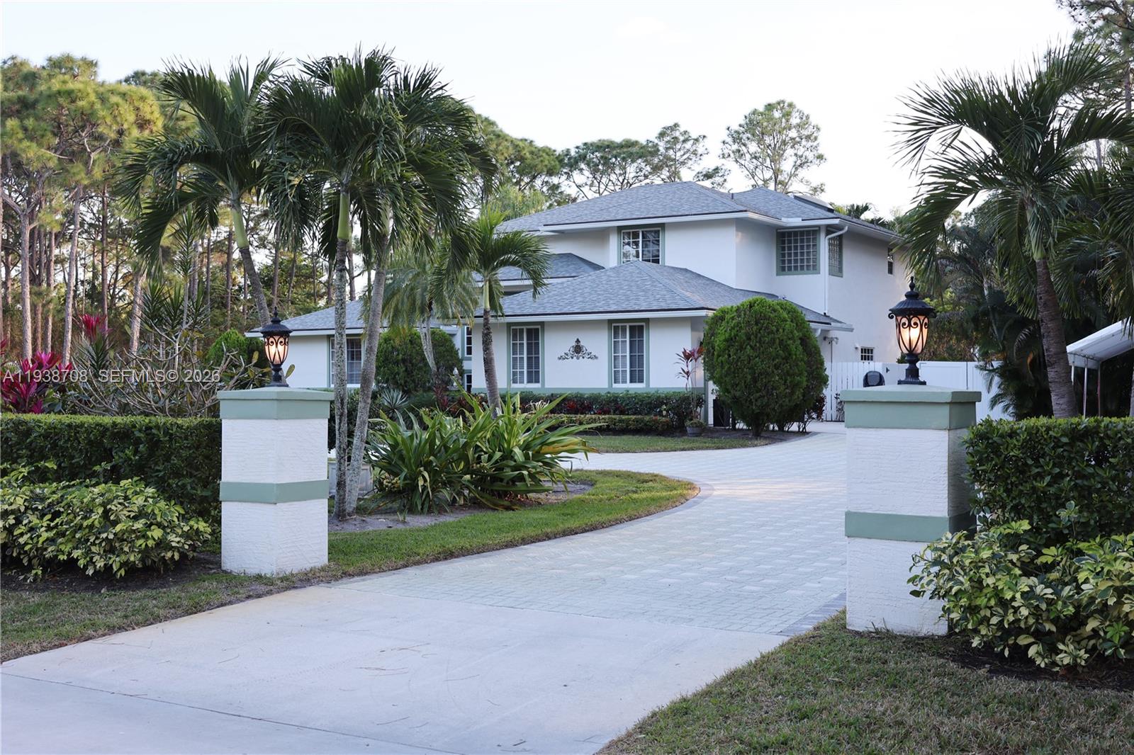 7802 N 155th Pl N, Palm Beach Gardens FL 33418