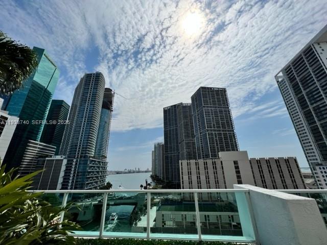 41 SE 5th St #1512, Miami FL 33131