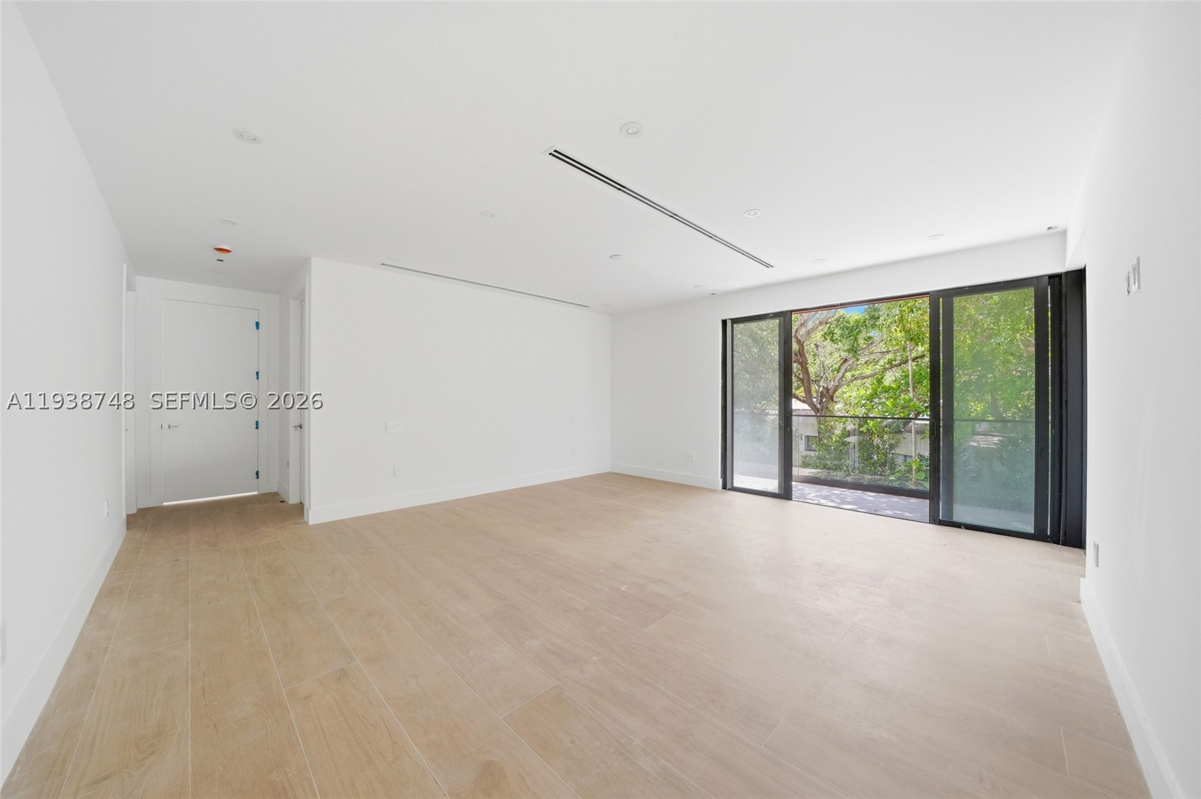 4150 Loquat Ave, Miami FL 33133