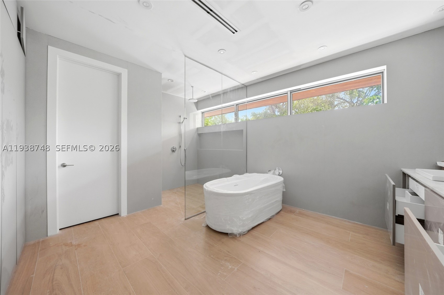 4150 Loquat Ave, Miami FL 33133