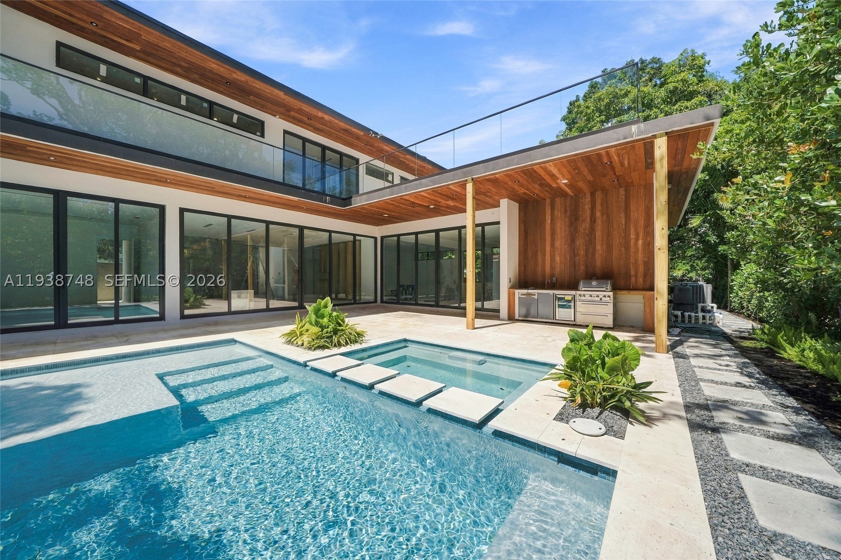 4150 Loquat Ave, Miami FL 33133