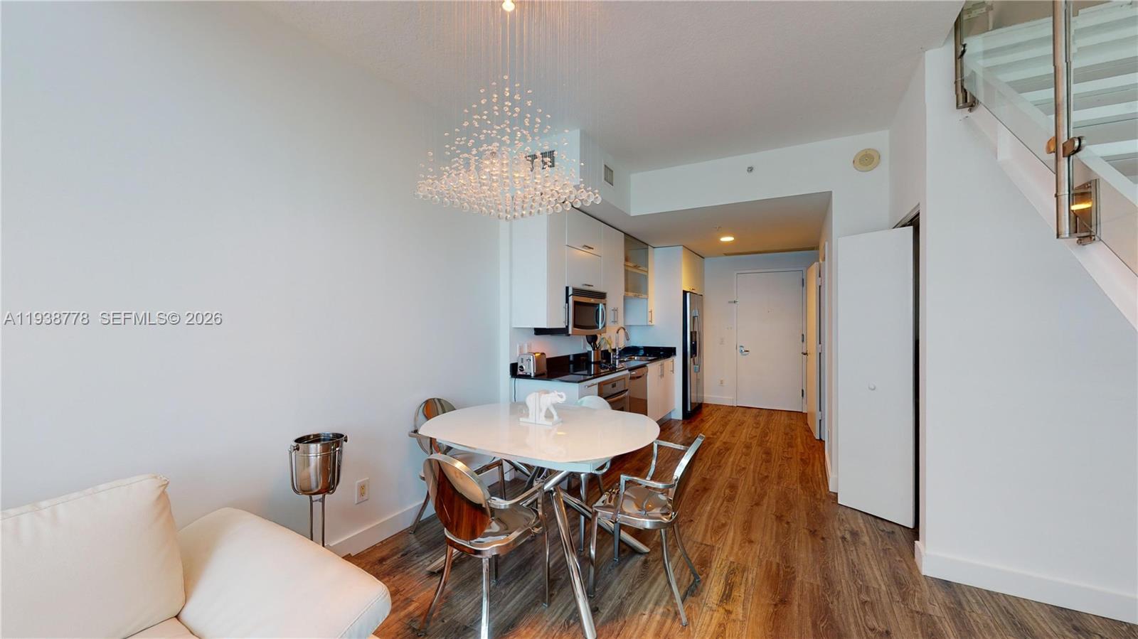 60 SW 13th St #3422, Miami FL 33130