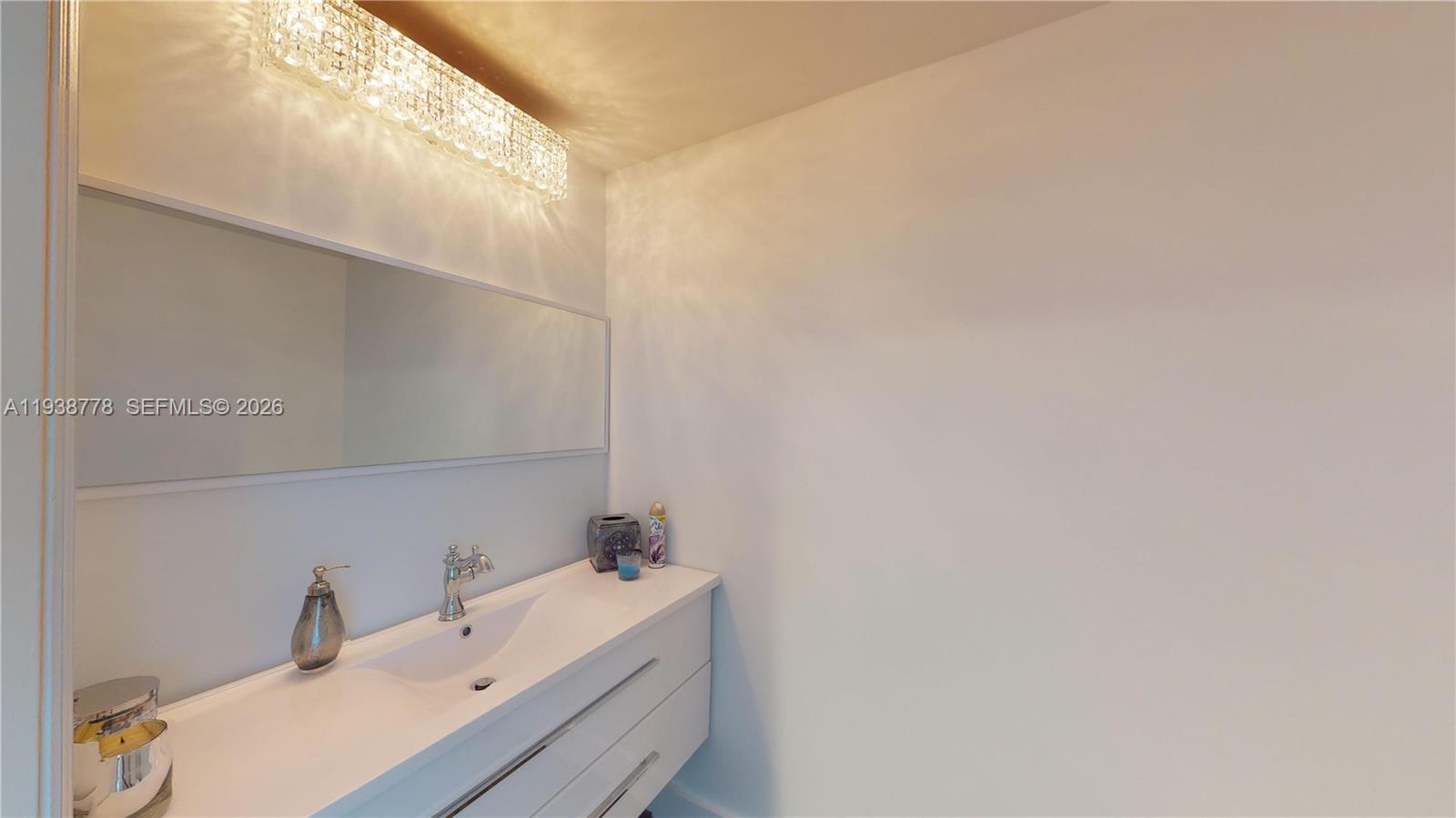 60 SW 13th St #3422, Miami FL 33130