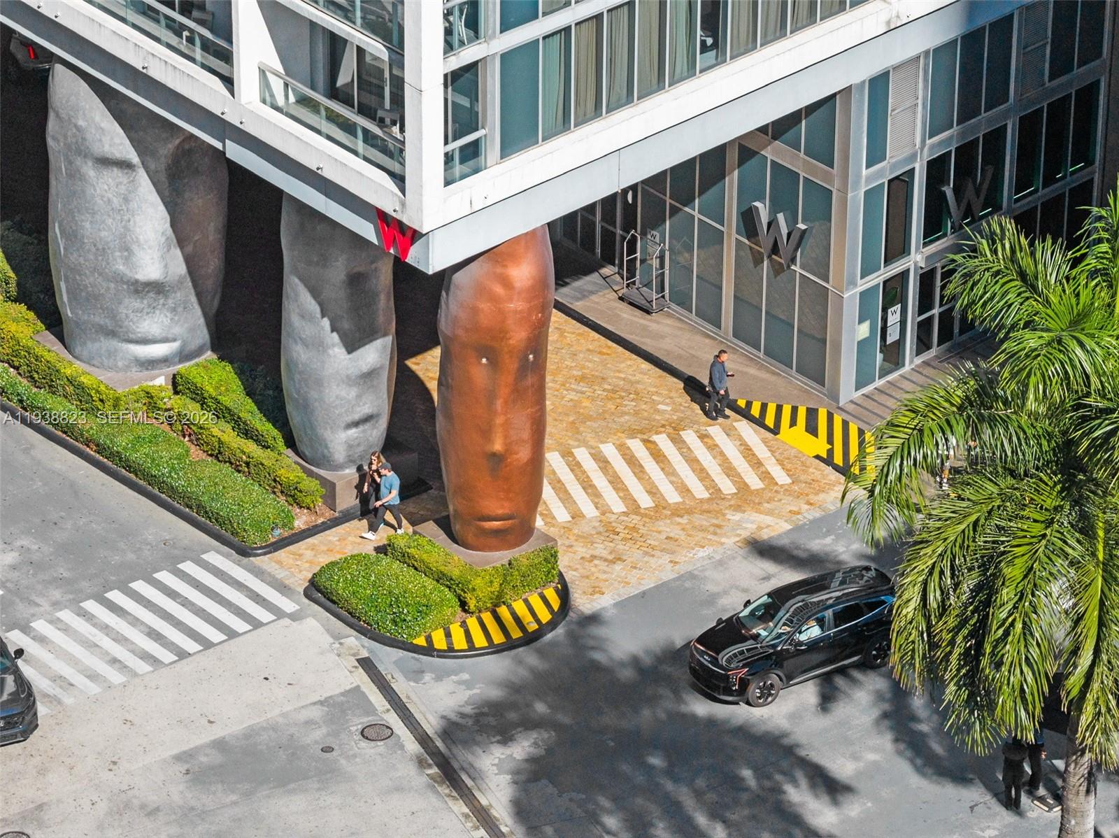 495 Brickell Ave #2204, Miami FL 33131