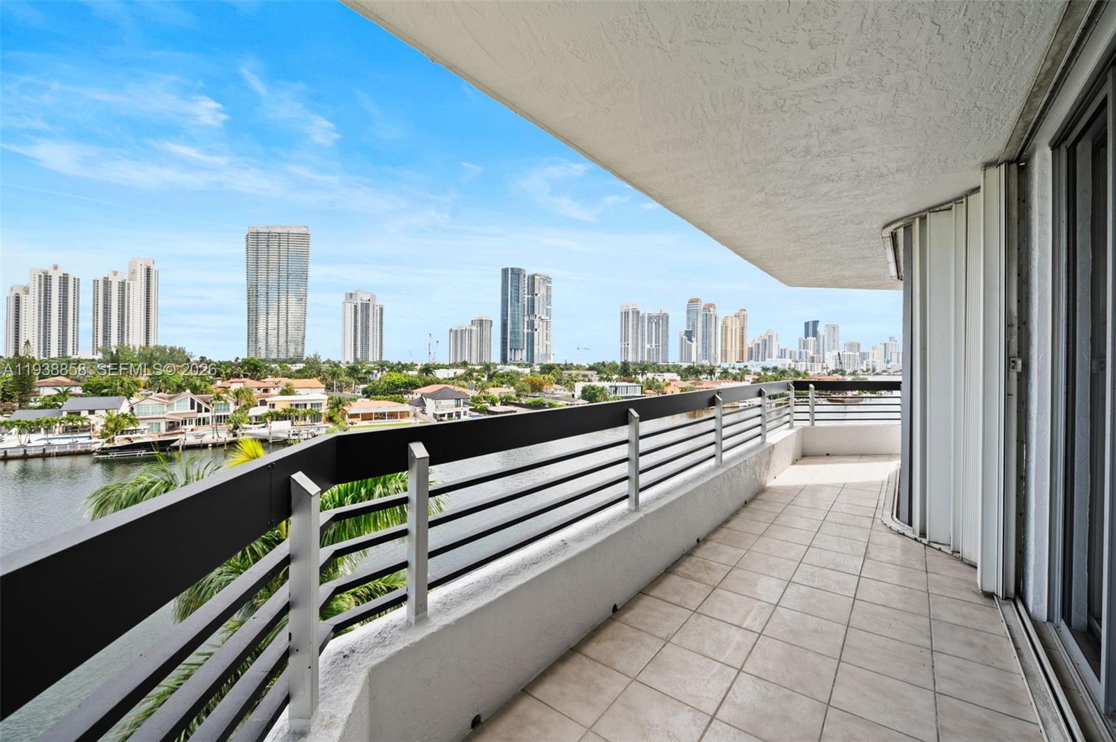 19195 NE 36th Ct #710, Aventura FL 33180