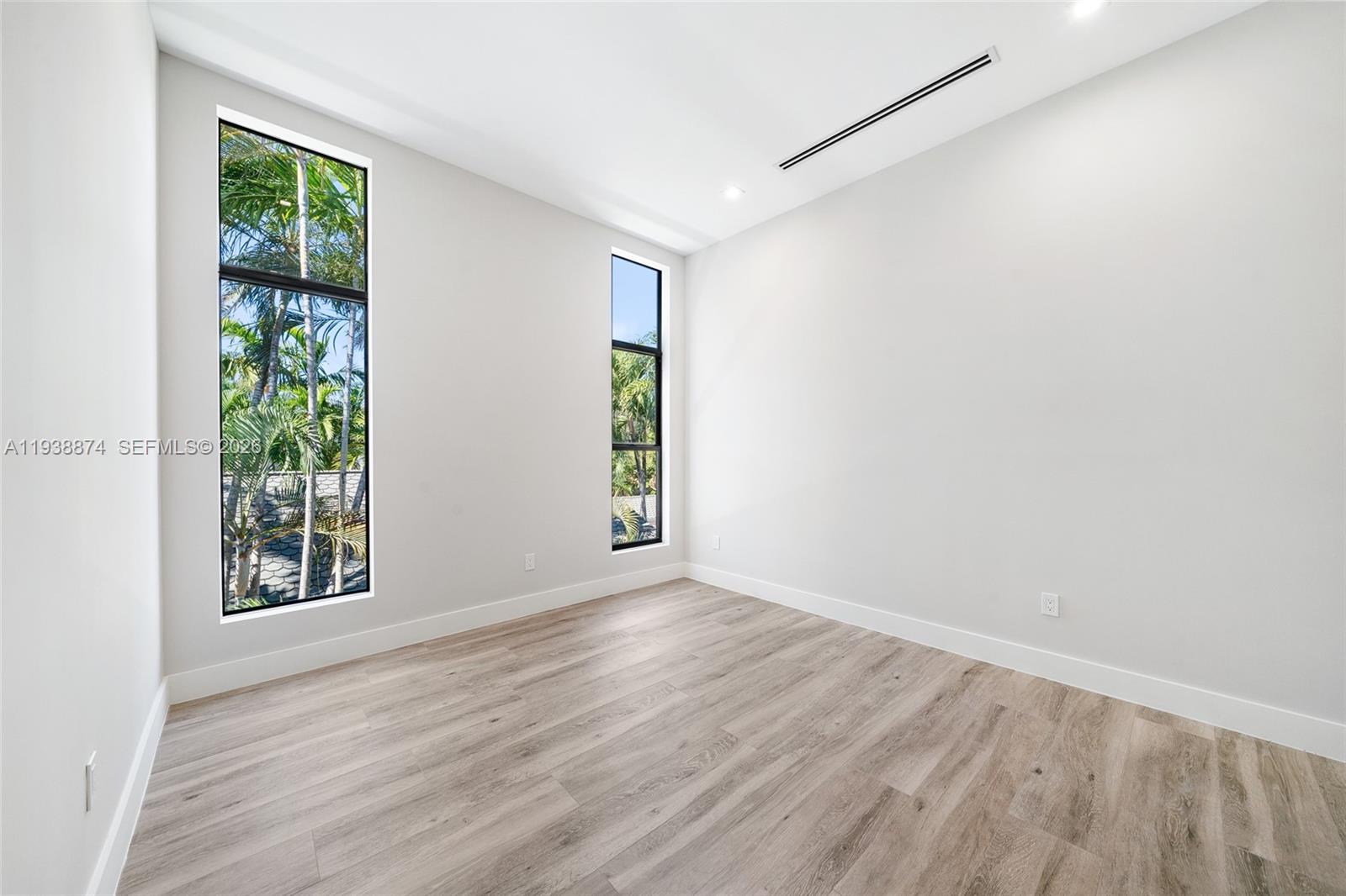 1117 SE 9th St, Fort Lauderdale FL 33316