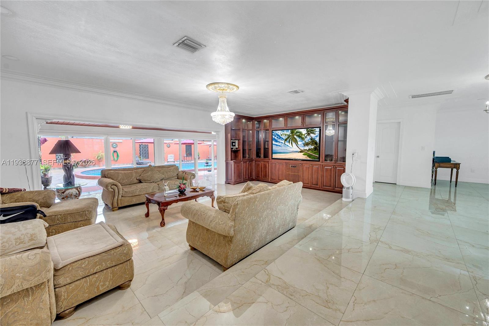 110 W Shore Dr W, Miami FL 33133