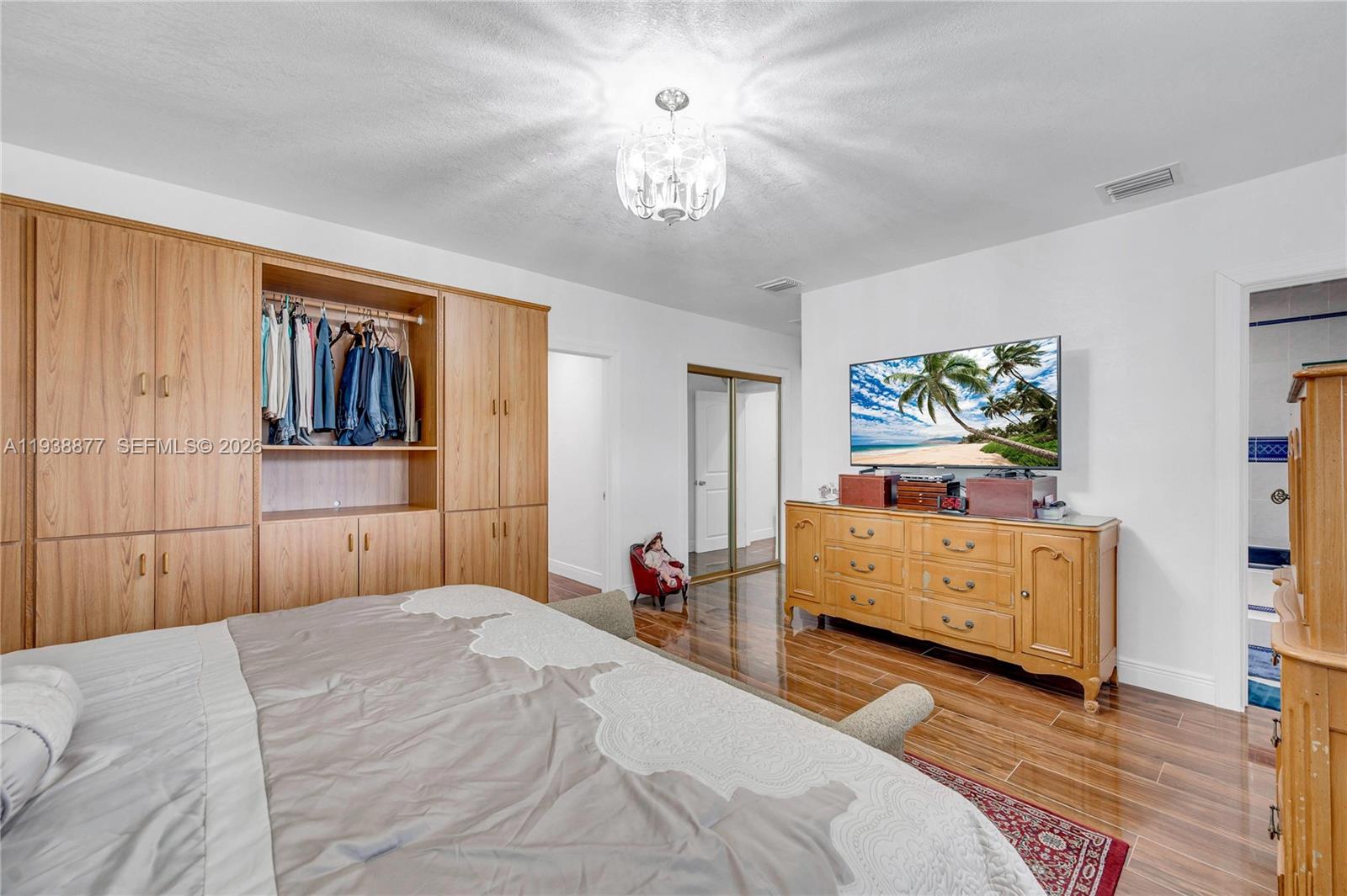 110 W Shore Dr W, Miami FL 33133