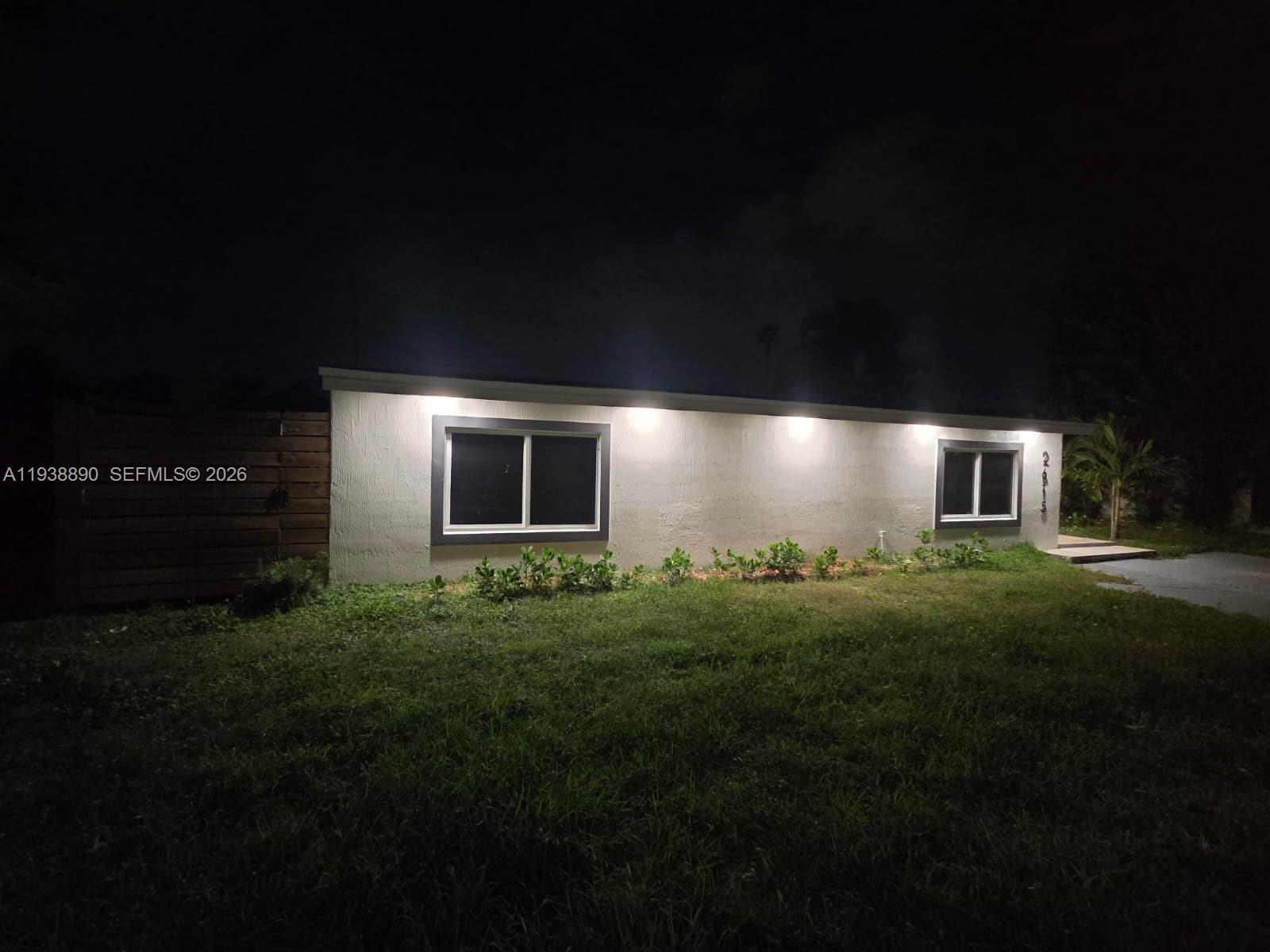 2615 NW 62nd Ave, Margate FL 33063