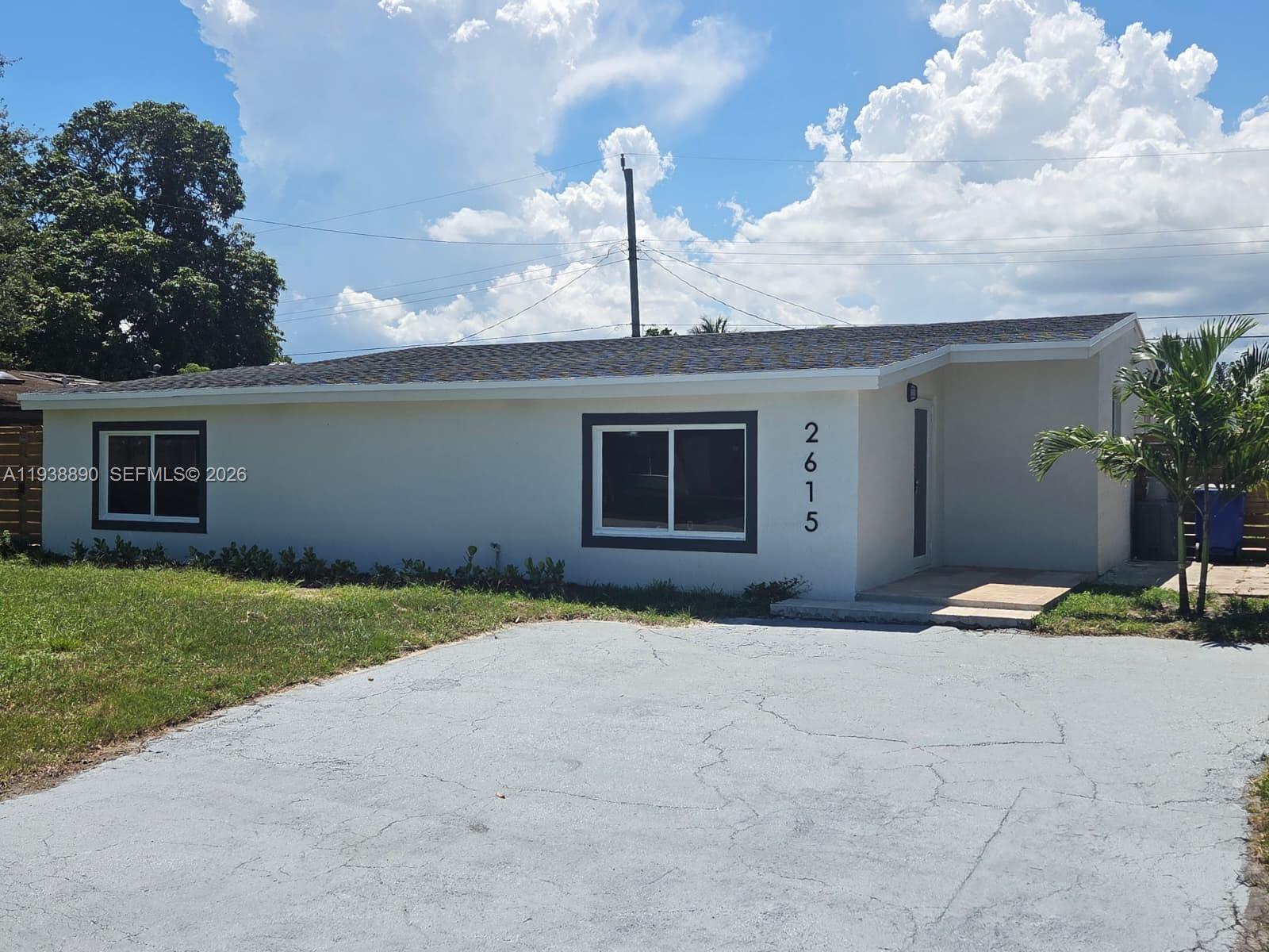 2615 NW 62nd Ave, Margate FL 33063